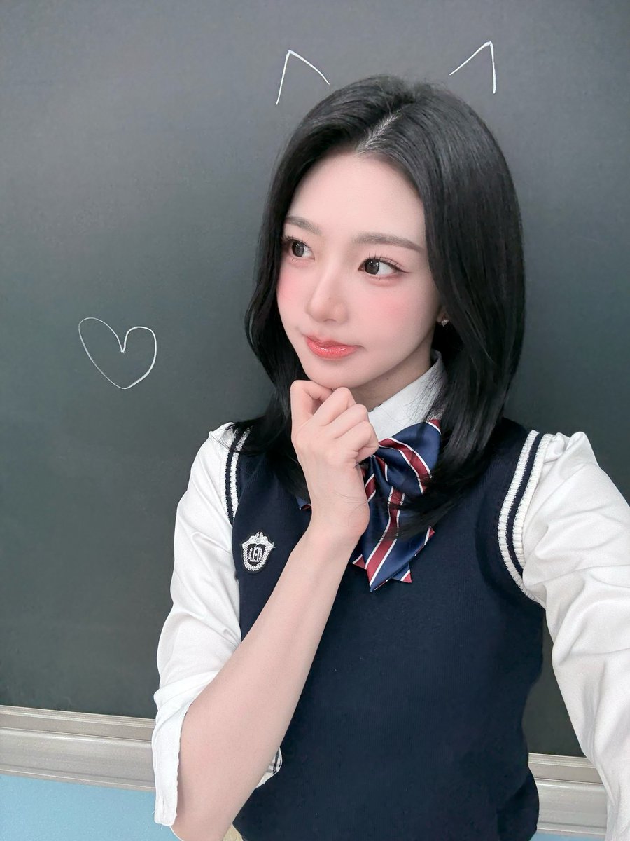 [260306]
#tripleS Xinyu fromm update 🦊

#Xinyu #신위 #シンウィー