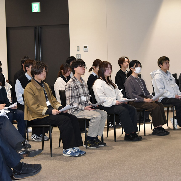 NITSDGsSTUDENTS's tweet photo. 皆さん、こんにちは！
NIT SDGs STUDENTSです。

2月13日（金）、第27回EMS推進協議会を開催しました。
協議会では、後期の活動報告を行うとともに、各企画について活発な意見交換を行いました。
これからもより良い環境づくりを目指し、活動を続けていきます。

投稿：本多
#学生環境推進委員会 #SDGs https://t.co/vL0w35tXcu