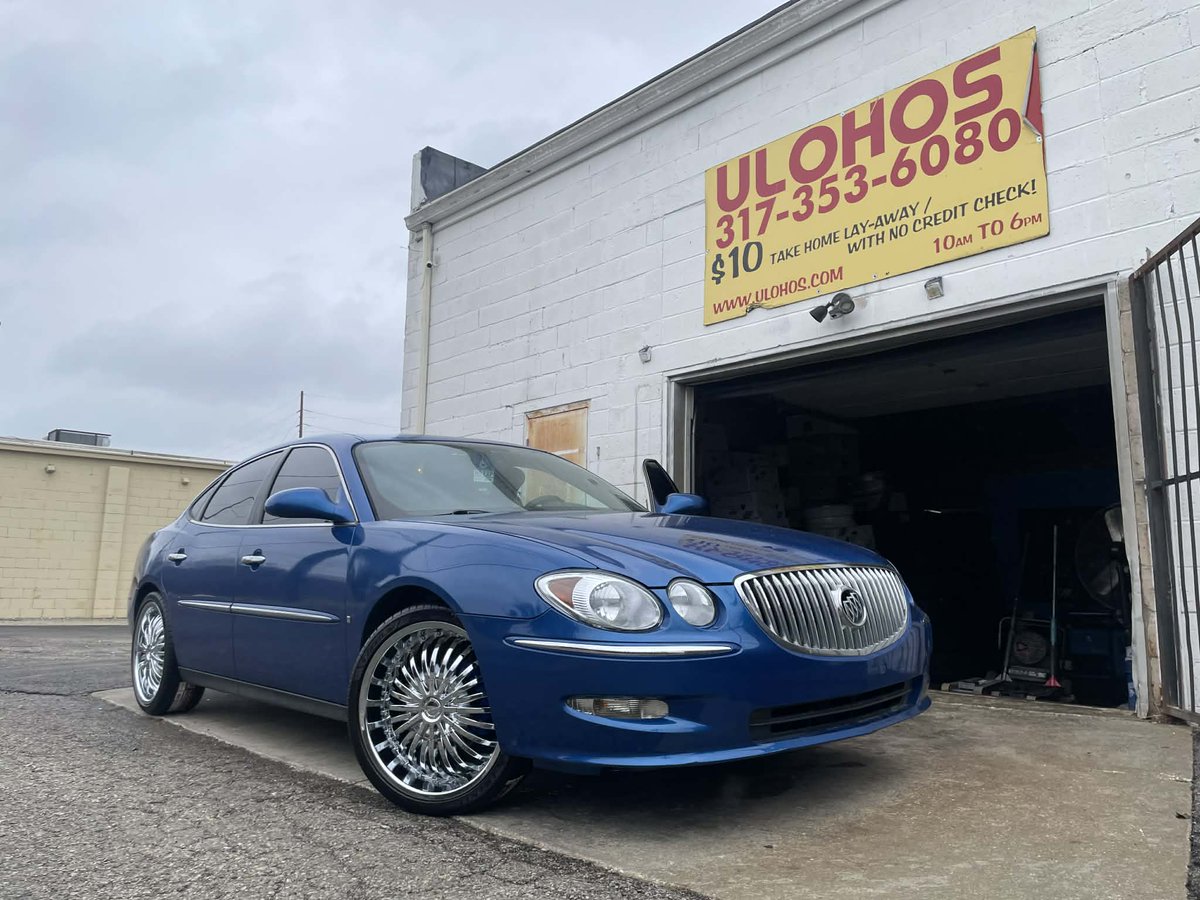 Ulohos.com tweet media