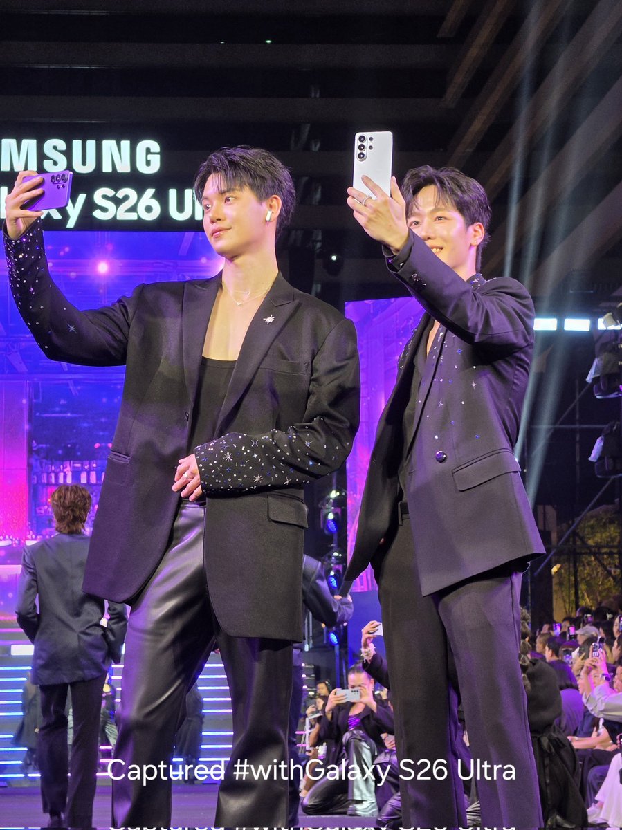 Samsung Thailand tweet media