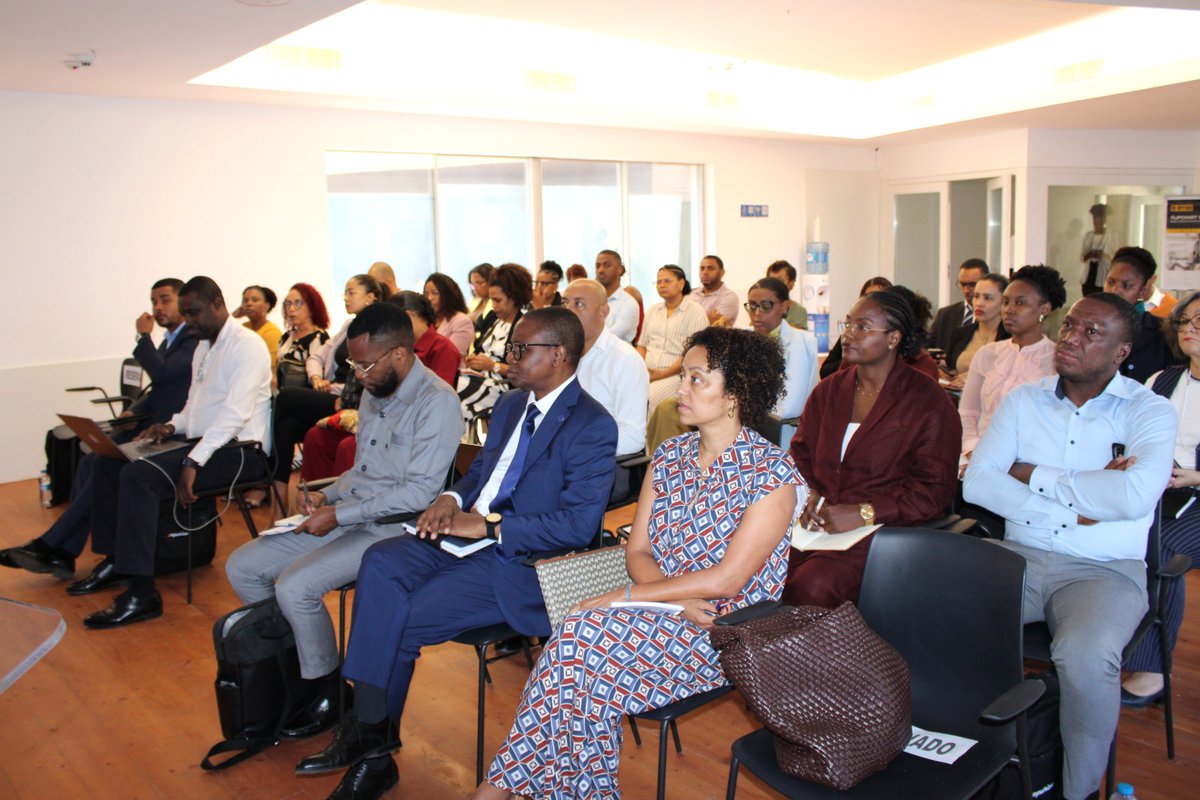 Luxembourg in Cabo Verde tweet media