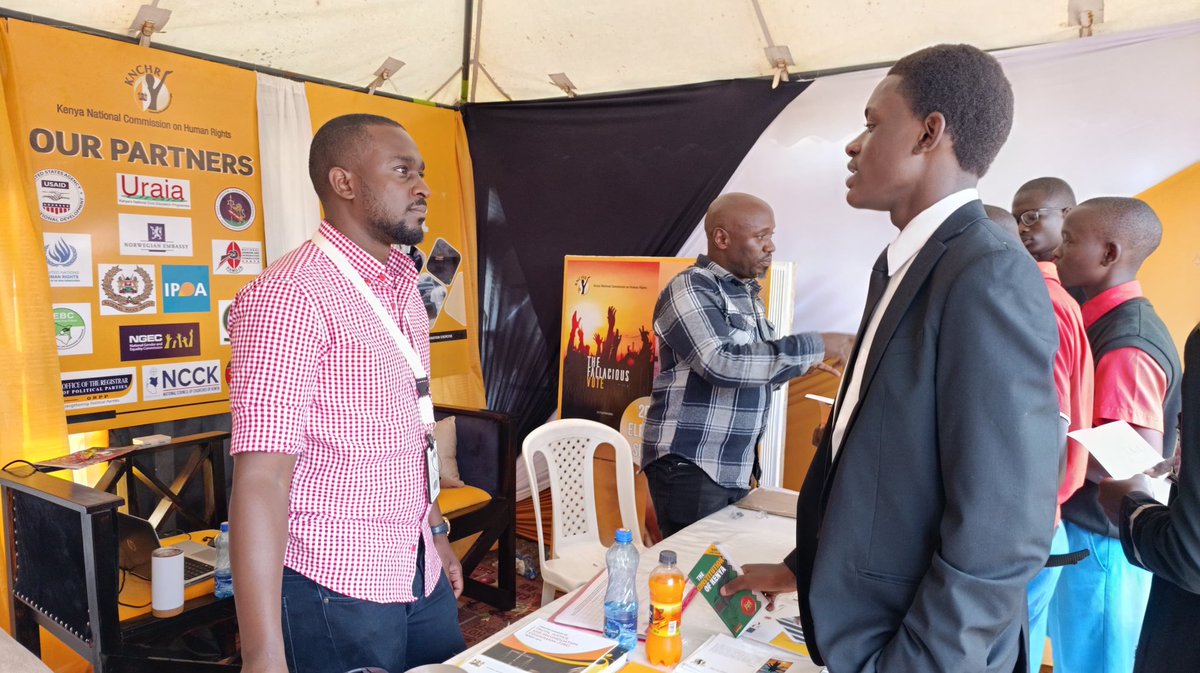 KNCHR tweet media