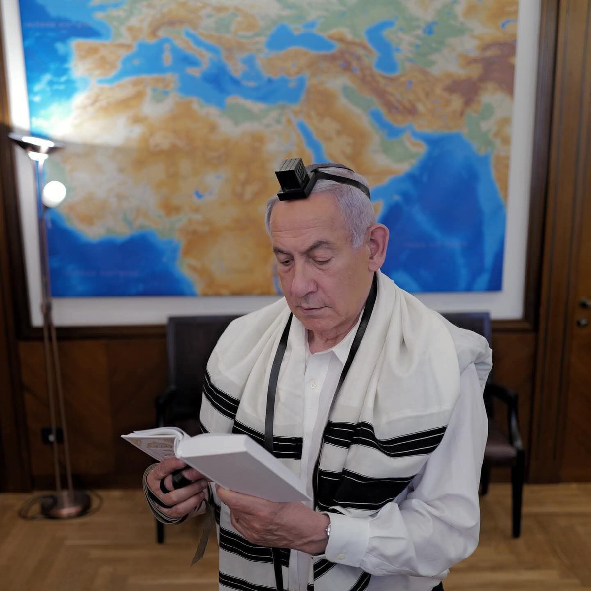 יונתן אוריך tweet media