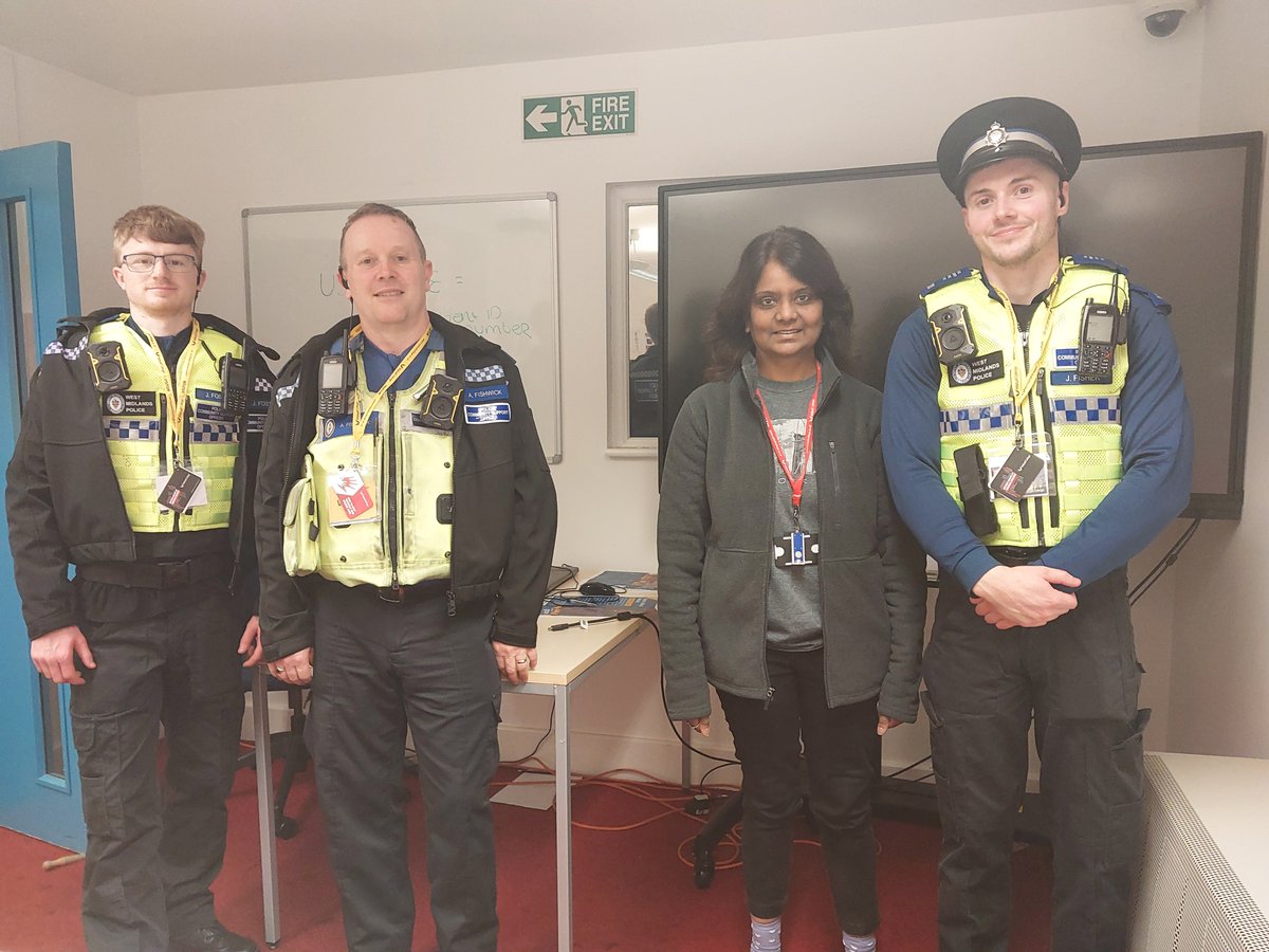 Pleck Police tweet media