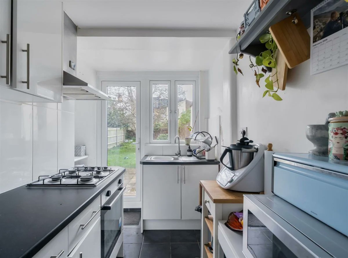 CameronsStiffCo's tweet photo. For Sale exclusively via Camerons Stiff &amp; Co.

📌 Liddell Gardens, London NW10
🏠 £1,399,950| Freehold

👉 View property details - click here: https://t.co/wwuTCPLt9Z
👉 For any enquiries please do not hesitate to get in contact with us.
☎️ 020 7328 2828 https://t.co/BPqzJhCf0q