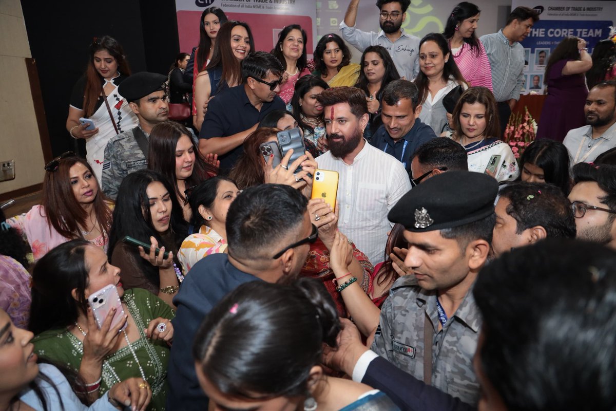 युवा बिहारी चिराग पासवान (@ichiragpaswan) on Twitter photo 