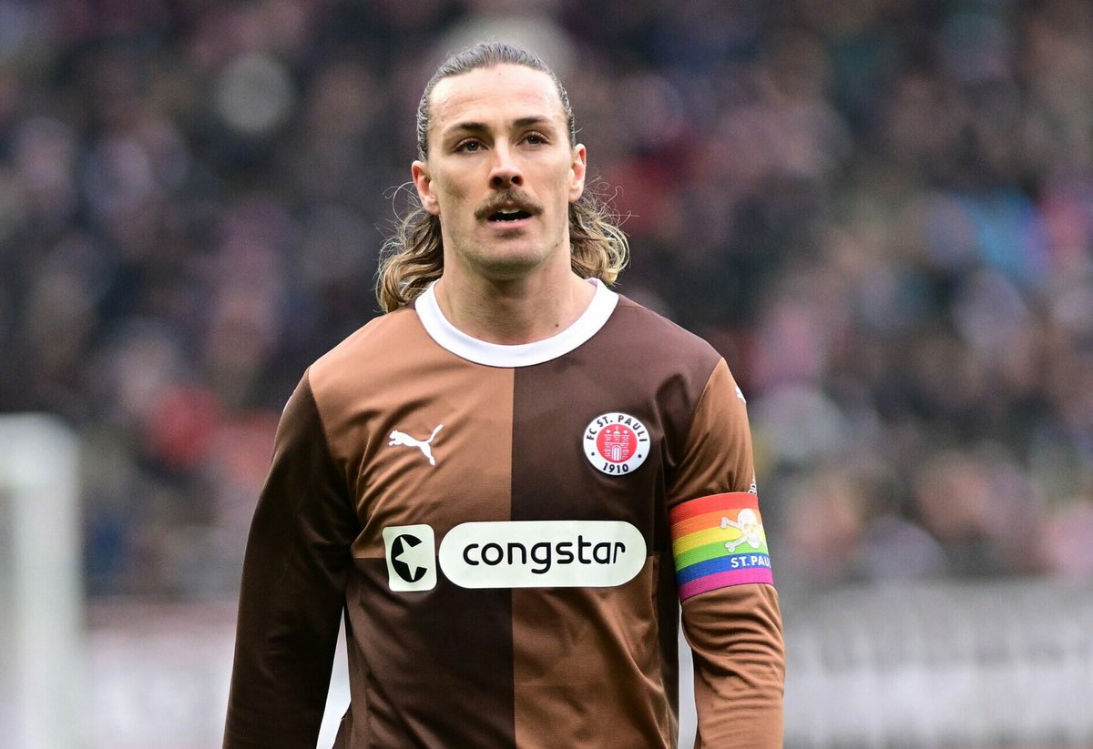 Antifa_Ultras tweet media