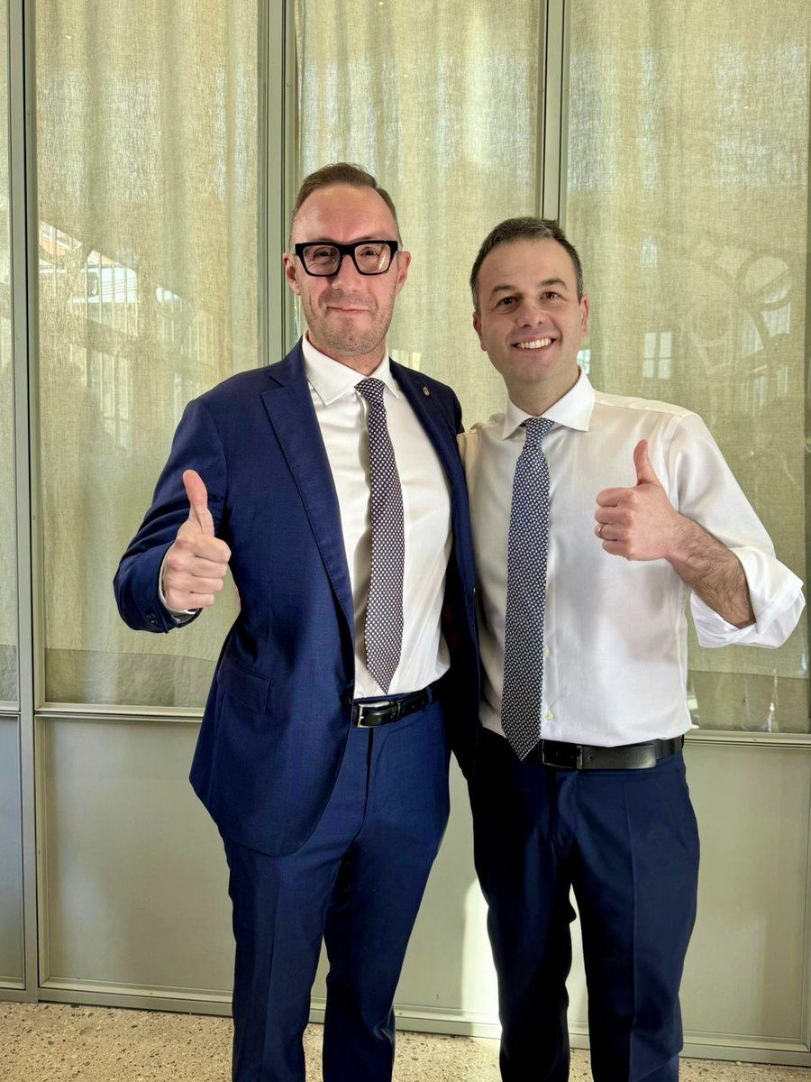 Alex Bazzaro tweet media