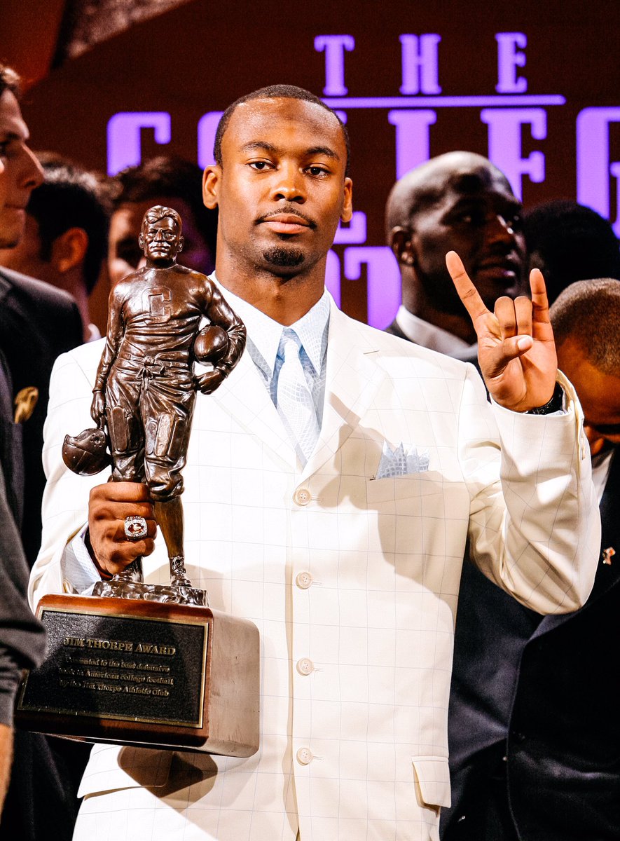 Chris Bennett (CB) tweet media