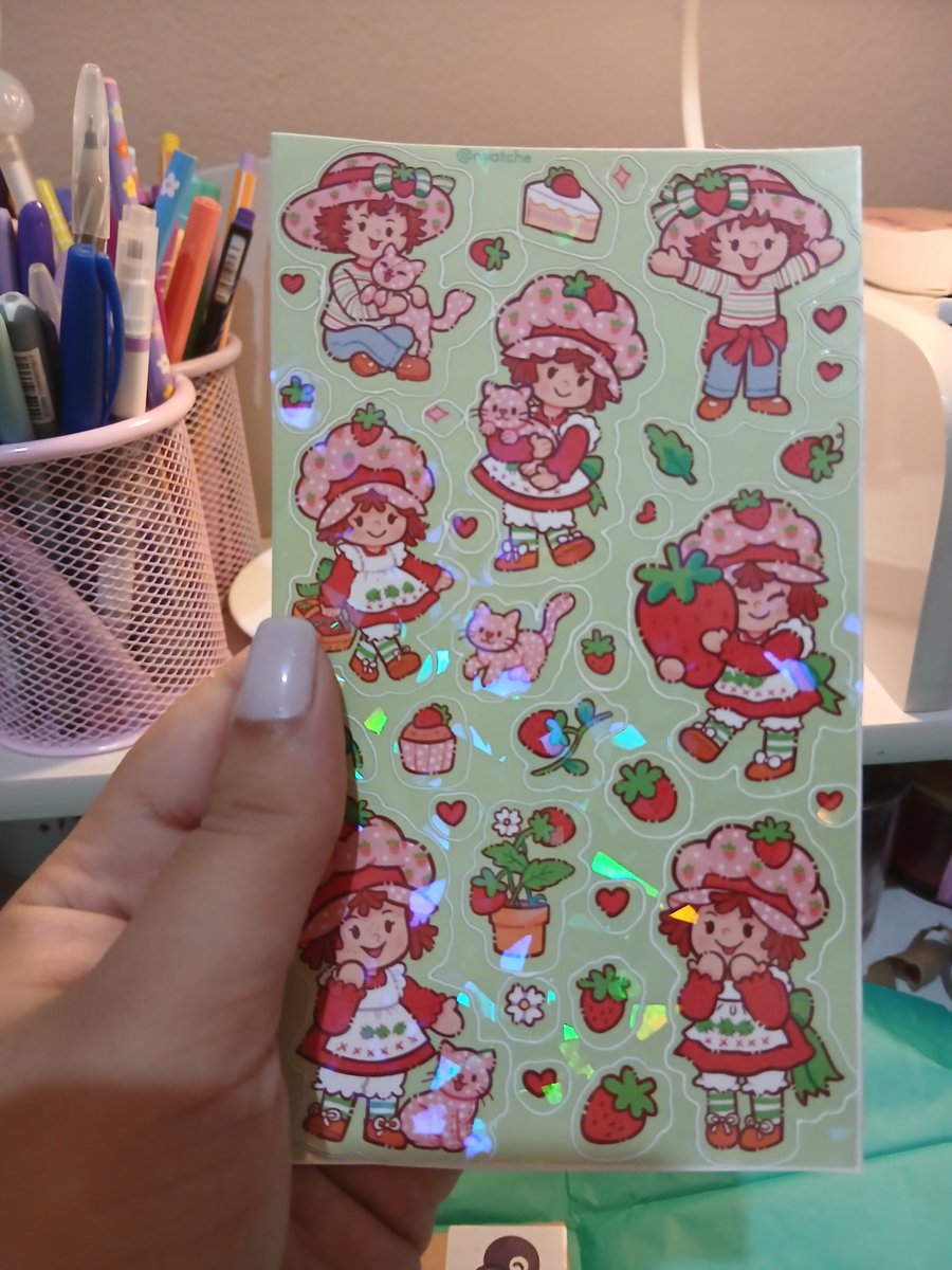 sara 🦭 cr: pedra papel tesoura tweet media