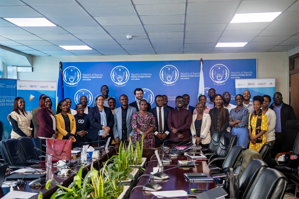 Management Trainee Rwanda On 5 March, @RwandaLabour, in partnership with @ilo , held a mid-cycle ...