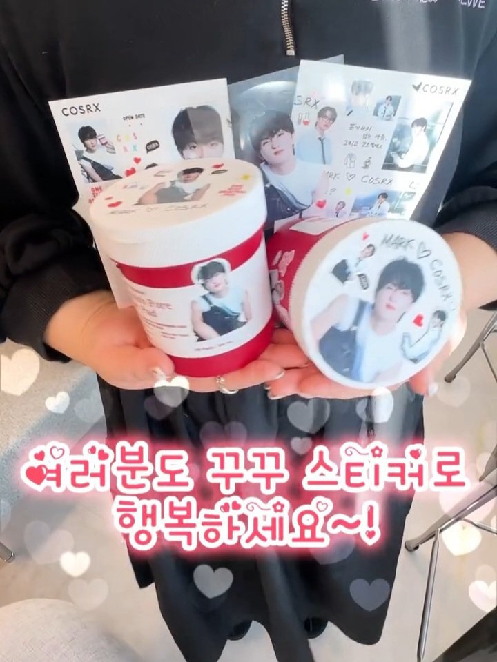 lmhnjm's tweet photo. •₊˚
COSRX x MARK LEE
One Step Original Clear Pad
โทนเนอร์แพด BHA แพคเกจใหม่ !
ลดอุดตัน ลดอักเสบ ลดสิวผด
ช่วยปลอบประโลมผิว ลดรอยดำ

เซต Pad 100 แผ่น
แถม Foam 75ml + Sticker 3 แผ่น

❤️ 609.- พร้อมส่ง

#ตลาดนัดnct #ตลาดนัดnct127
#ตลาดนัดnctdream https://t.co/2qm0Sn9ked