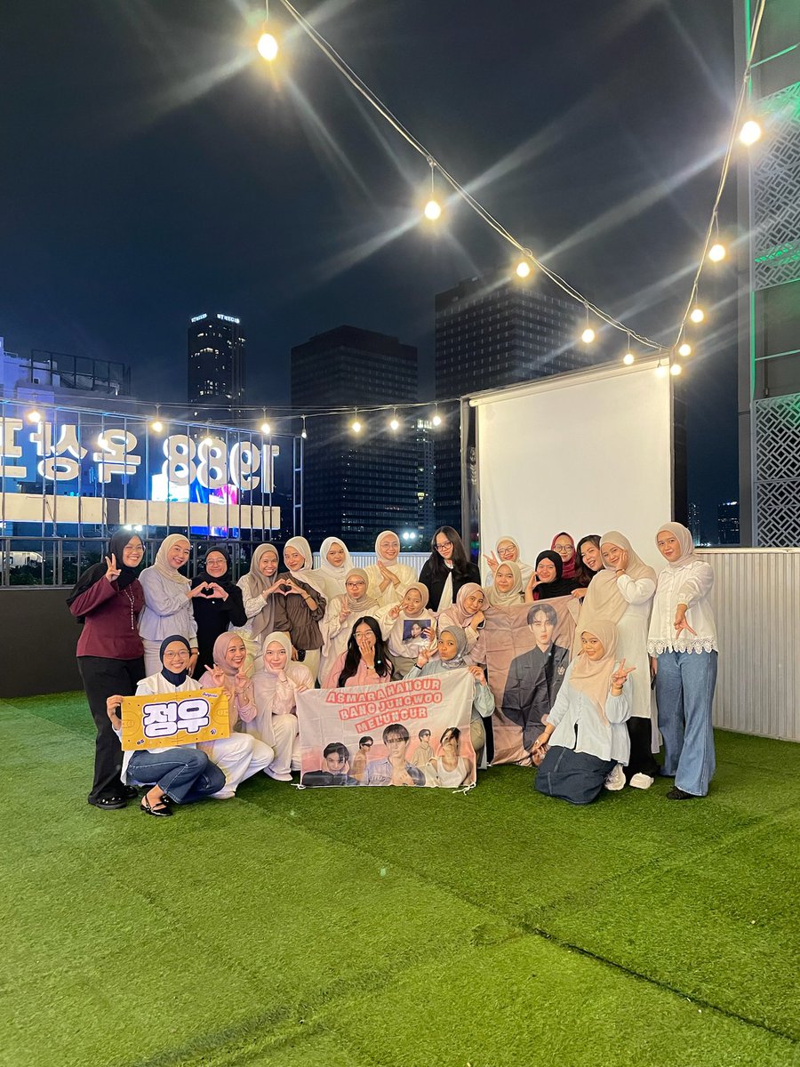 kay ᥫ᭡ tweet media