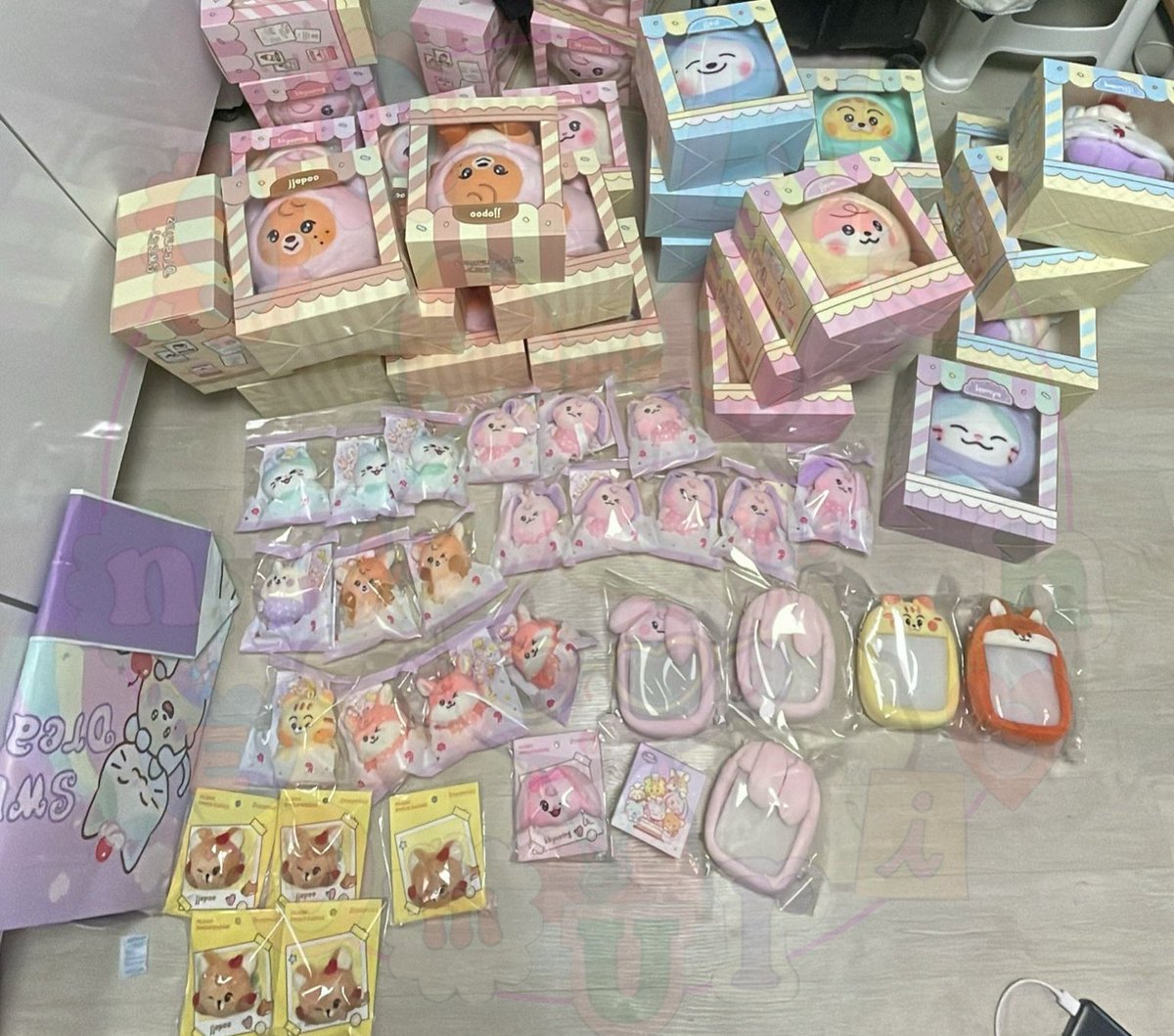 NEOMURICH🍥 mention after dm pls! tweet media