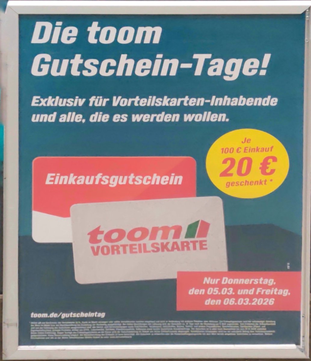 britainopello5's tweet photo. 1/2
Die #Toom-Baumärkte springen auch auf jeden Zug.
Mit den 'Vorteilskarten-Inhabenden' schießen sie sich selber ab. Das Gendern macht keine sonst Nichtgesehenen sichtbar, sondern nur nur die Dummköpfe, die gendern.
8.3.2026 https://t.co/3p9Ppibvwd