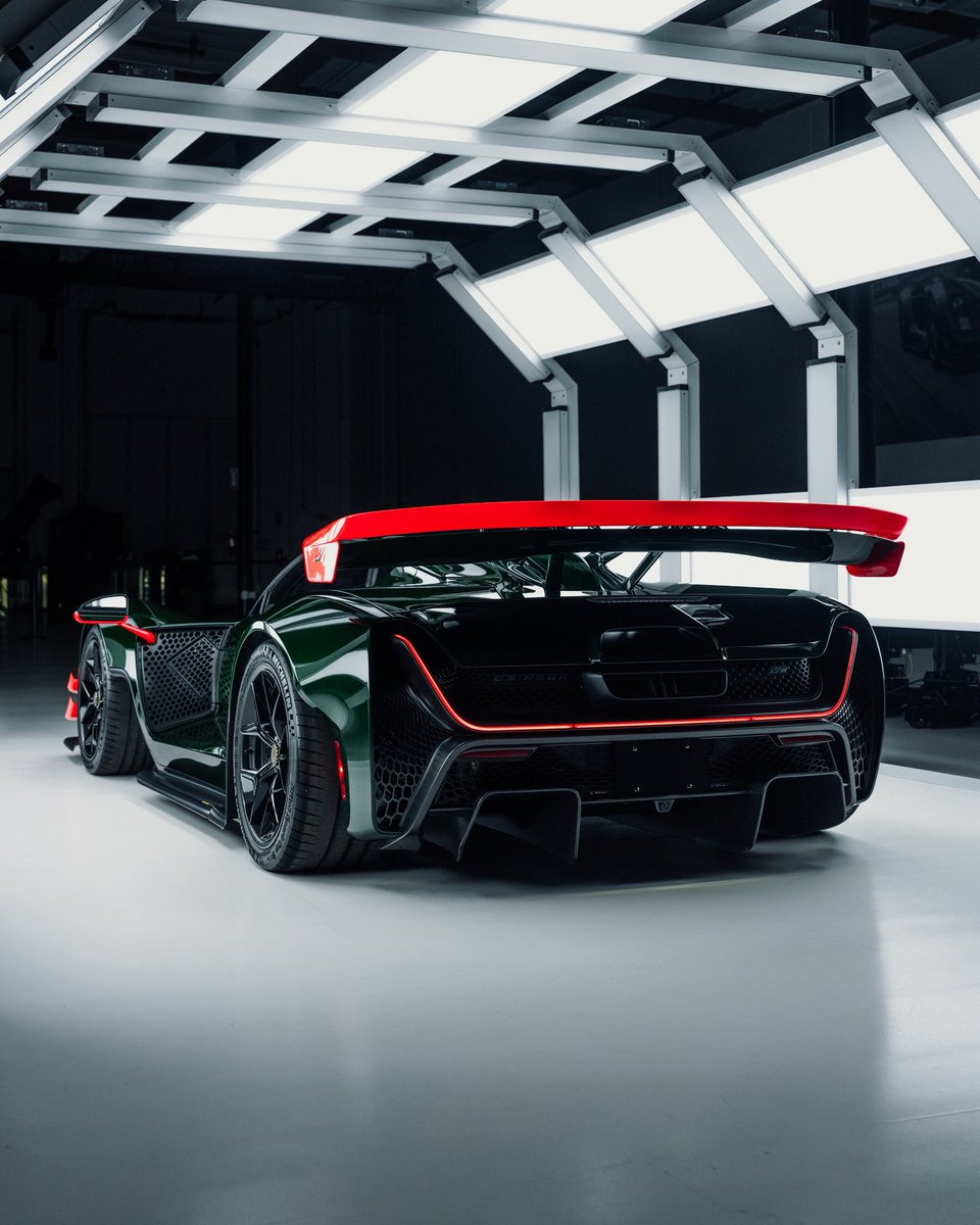 Czinger Vehicles tweet media