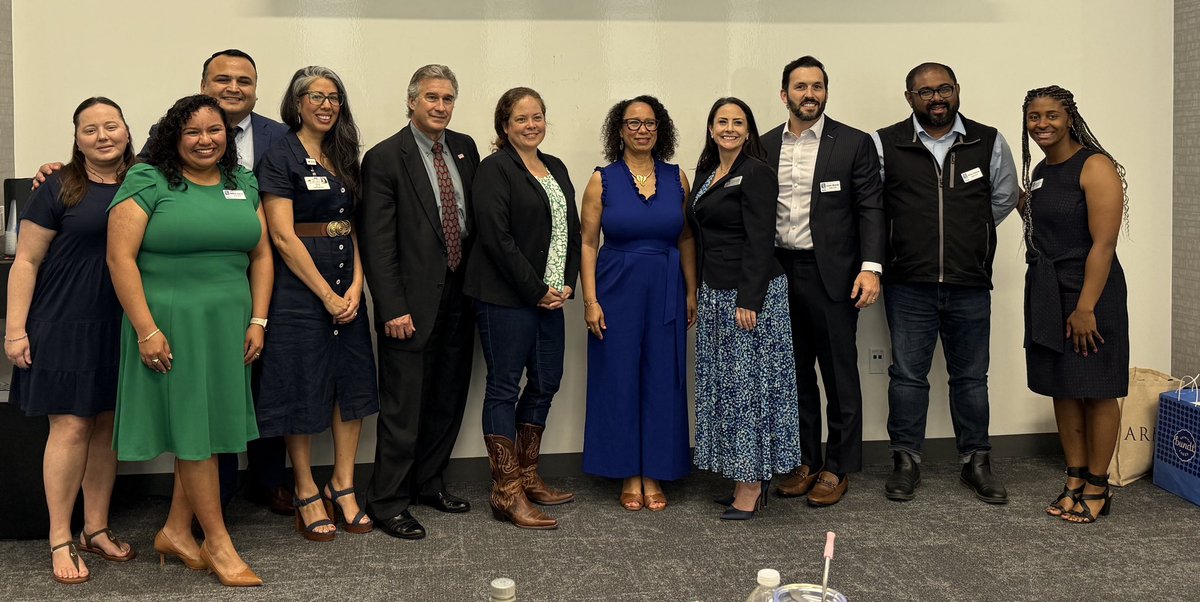 I enjoyed participating in a <a href="/LeadershipHoust/">Leadership Houston</a> panel with higher education leaders in the region to discuss student success and meeting the evolving needs of the workforce. I’m proud of MPA alumna Andrea Duhon for her impactful work in the community and at the <a href="/hobbyschooluh/">Hobby School of Public Affairs</a>.