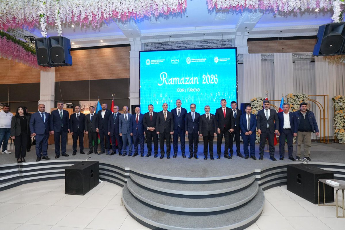ittifakigdir's tweet photo. Iğdır Valiliği ve Azerbaycan Cumhuriyeti Dini Kurumlardan Sorumlu Devlet Komitesi işbirliğinde #Ramazan ayı dolayısıyla Iğdır'da iftar programı düzenlendi.

İftar programına Liderimiz @DrSinanOgan , il başkanımız @GokhanUYANDIK ve parti heyetimiz katılım sağlamıştır. https://t.co/N7hokPMApI