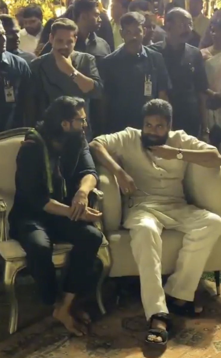 Chusi matladukondi…gunta nakkalu thiruguthuntai!