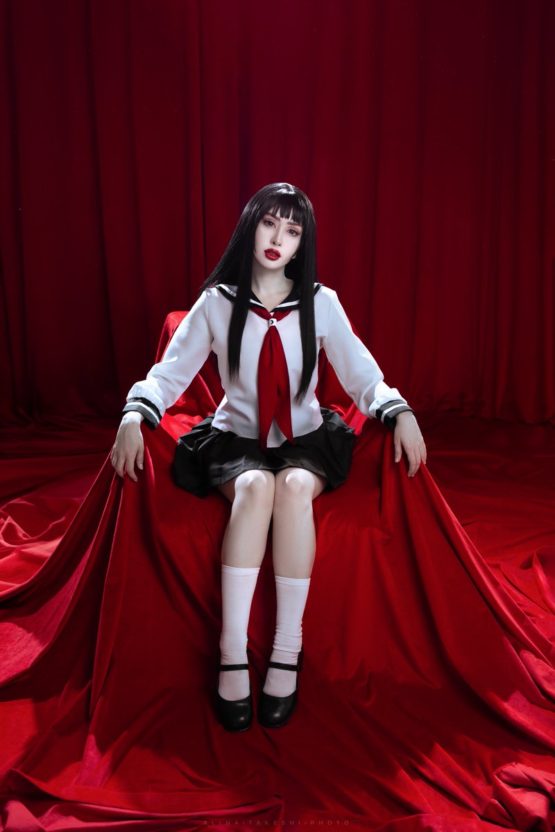 kyzcosplay tweet media