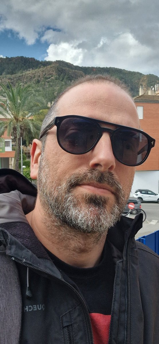 MongeDraws tweet media