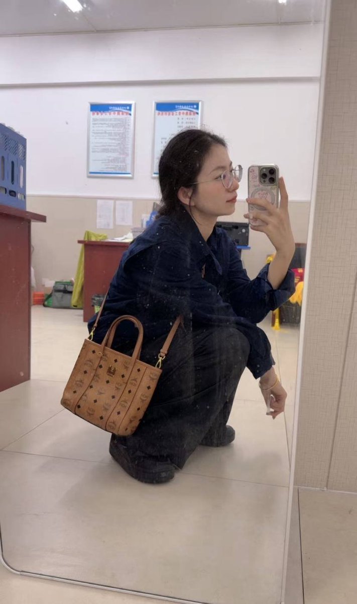 柒老师 tweet media