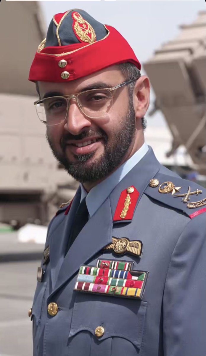 القائد الأعلى المفدى🇦🇪