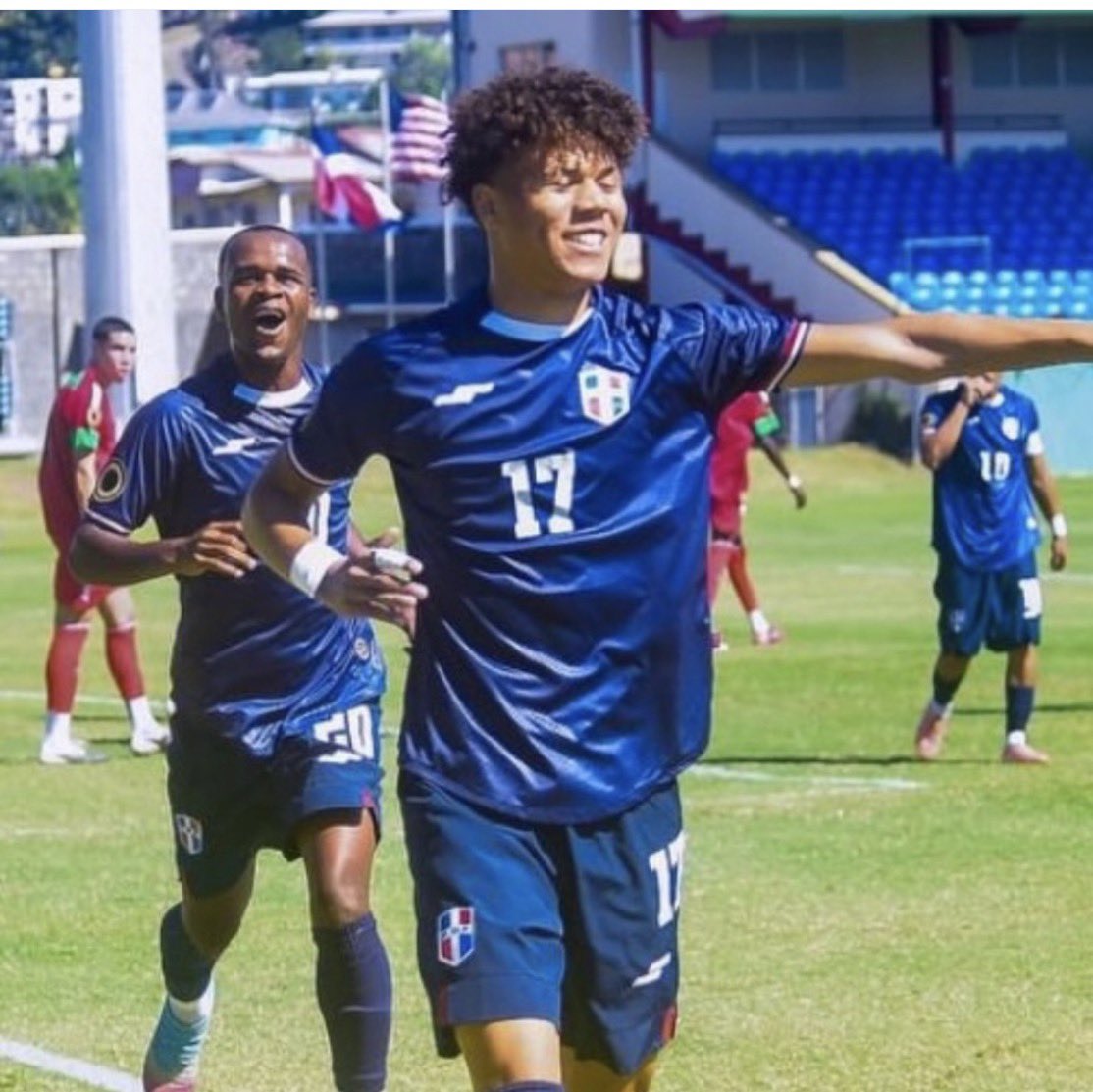 LDFYSeleccion tweet media