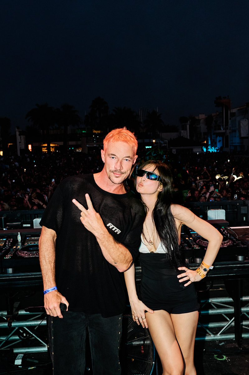 met <a href="/jennierubyjane/">JENNIE</a> in 2021.  I was a huge fan, we talked about working together but never found the time. I got lucky we got a week early  last year to sit and trade ideas . we got lucky one day with a beat and an idea and a vibe. and it became “like jennie” it wasn’t until a