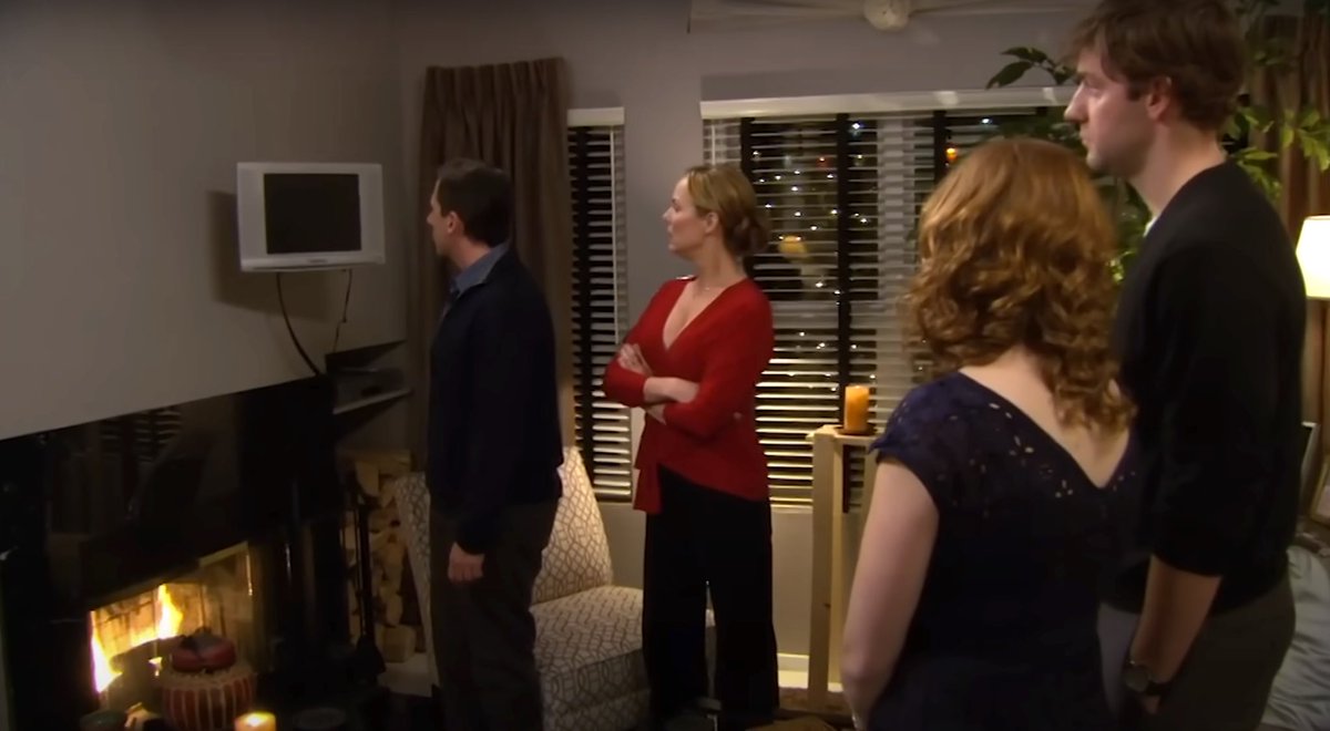 Creed_Thoughts2's tweet photo. Peak living room setup… https://t.co/BRlzillvq5