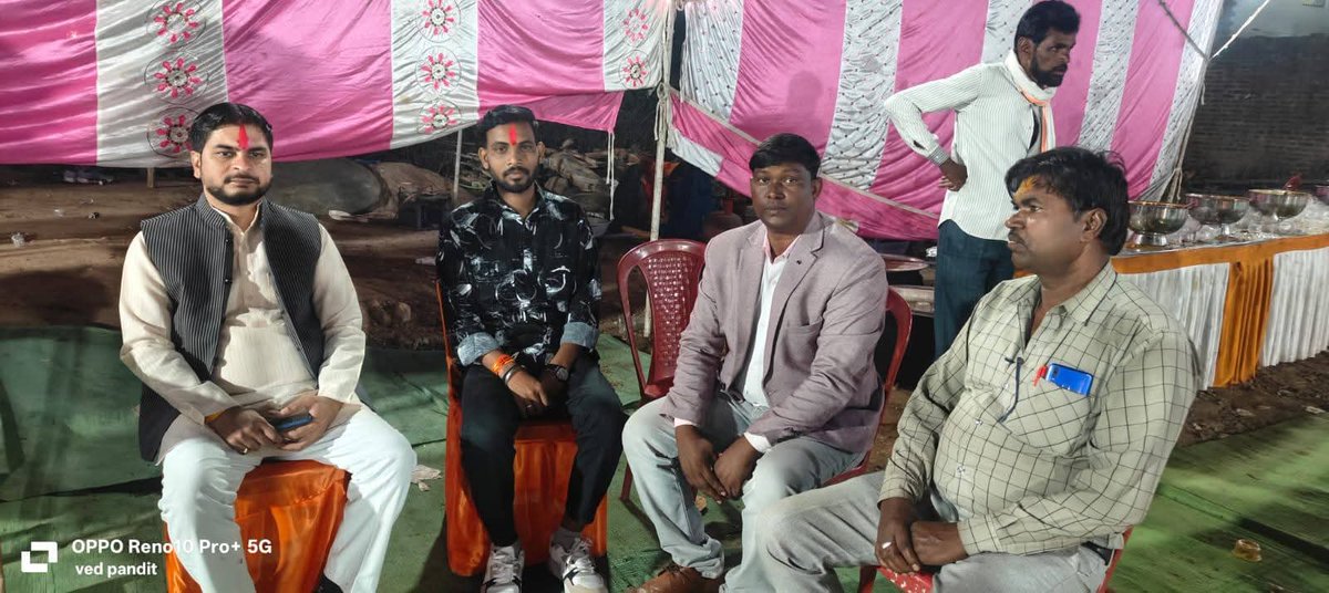 टीकमगढ़ विधानसभा में अपनों के बीच उपस्थित रहा