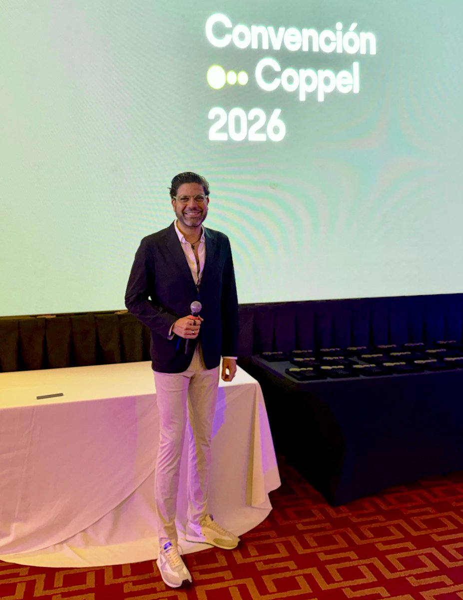 armando_regil's tweet photo. ¡Feliz y muy agradecido de haber dado la #conferencia en la Convención de @Coppel 2026 en Ixtapa! https://t.co/HBS6xtPMr5