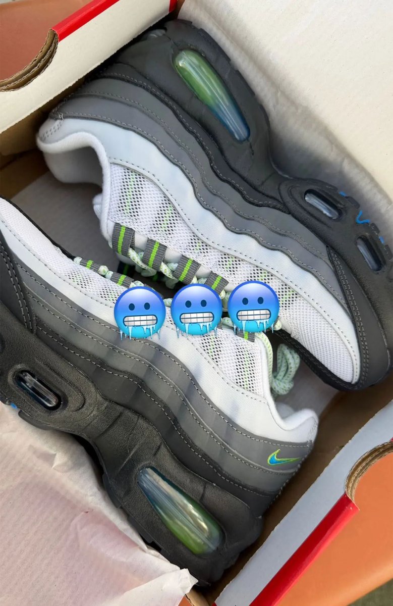 TheSiteSupply's tweet photo. Coming Soon: Nike Air Max 95 “Apple Green” 🍏

💵 $190
🗓️ Spring 2026
📸 benjy.kicks https://t.co/vVppRu6XO9