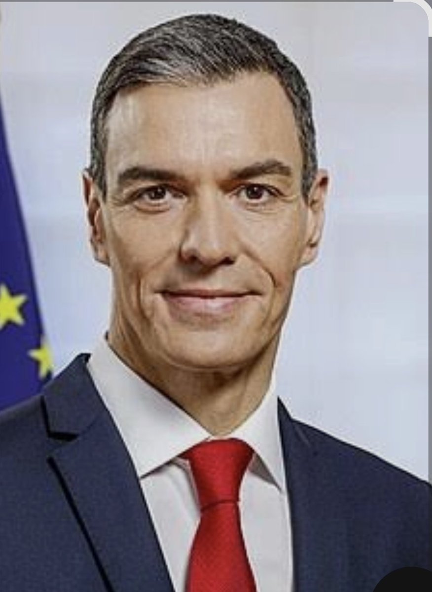 El primer ministro español es un superhombre.🇹🇷
<a href="/EmbEspTurquia/">España en Turquía</a>
<a href="/CasaReal/">Casa de S.M. el Rey</a>
<a href="/SpainRoyals/">Spanish Royals</a> 
<a href="/sanchezcastejon/">Pedro Sánchez</a>