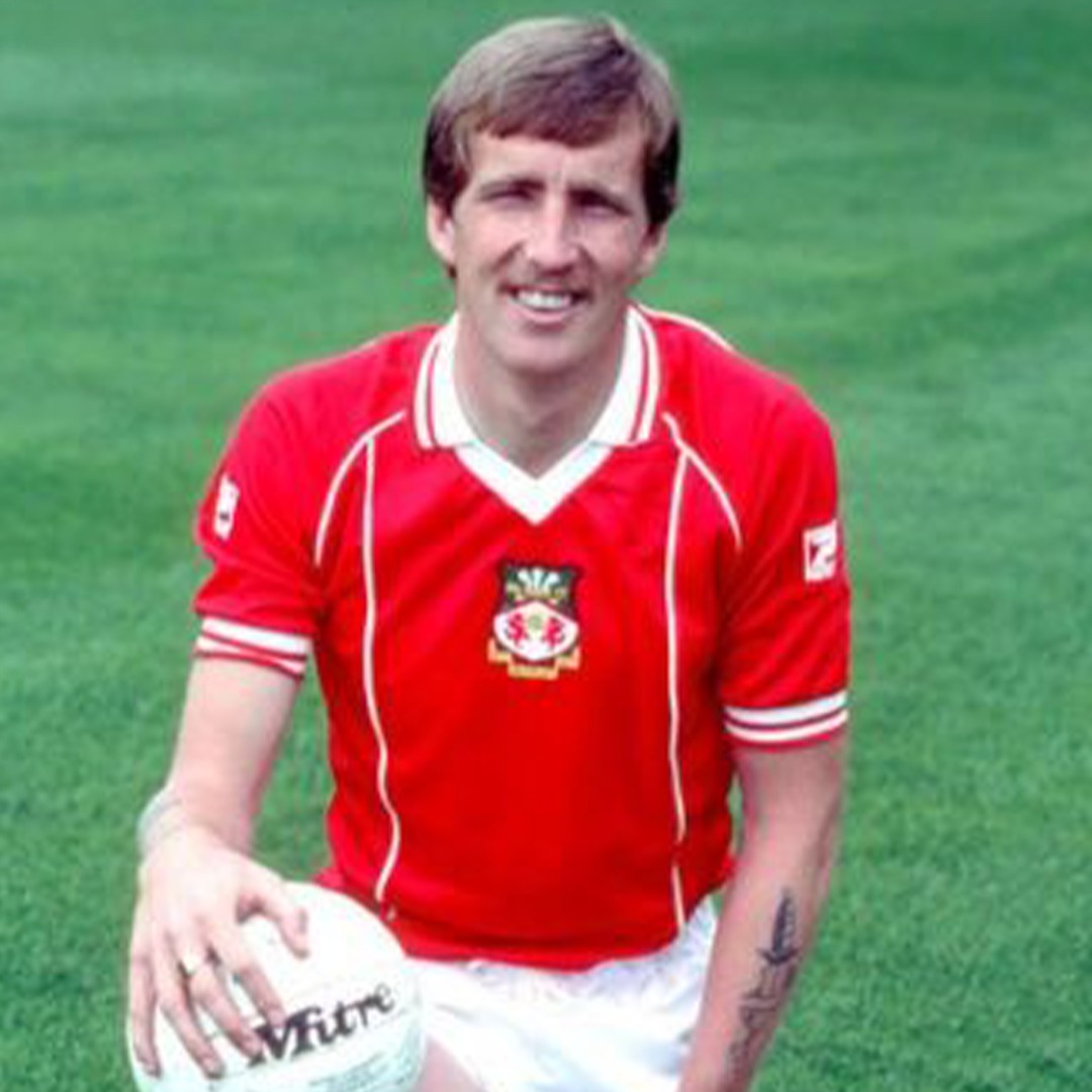 Wrexham_AFC's tweet photo. Oh Joey, Joey ❤️

All supporters are encouraged to take their seats early tomorrow for a pre-match display to celebrate a true legend of the game, 'Sir' Joey Jones.