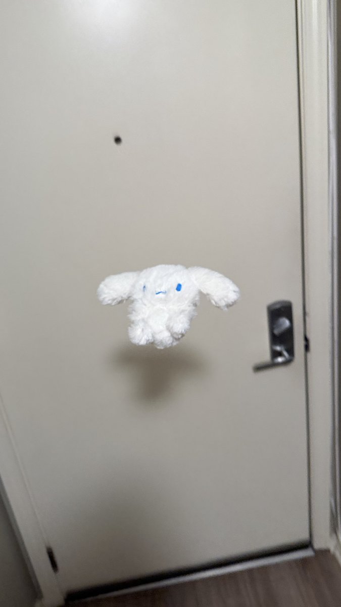 Jams 🛸🍈 tweet media