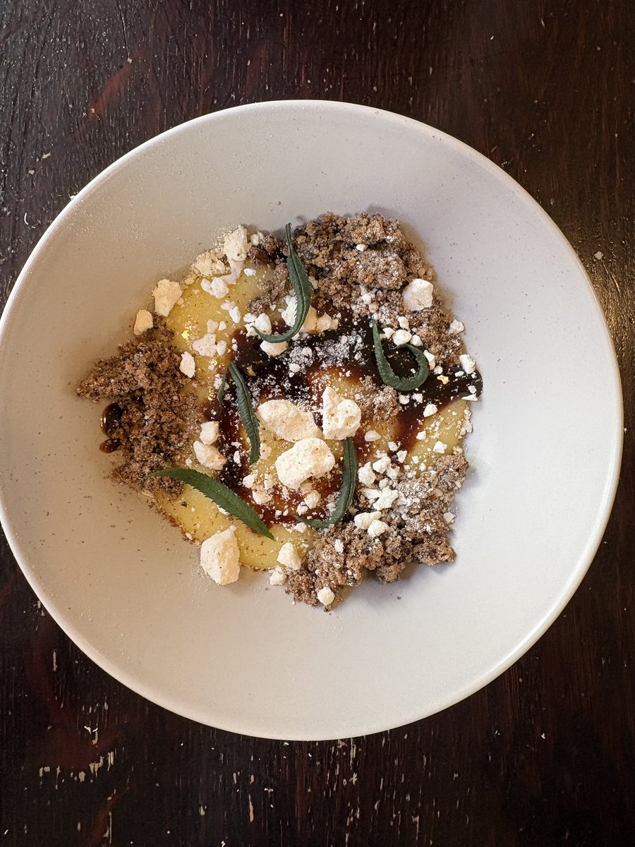 Les Tasters tweet media