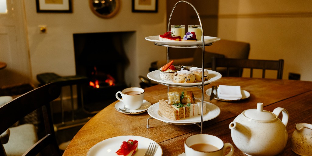 High Force Hotel and Waterfall tweet media