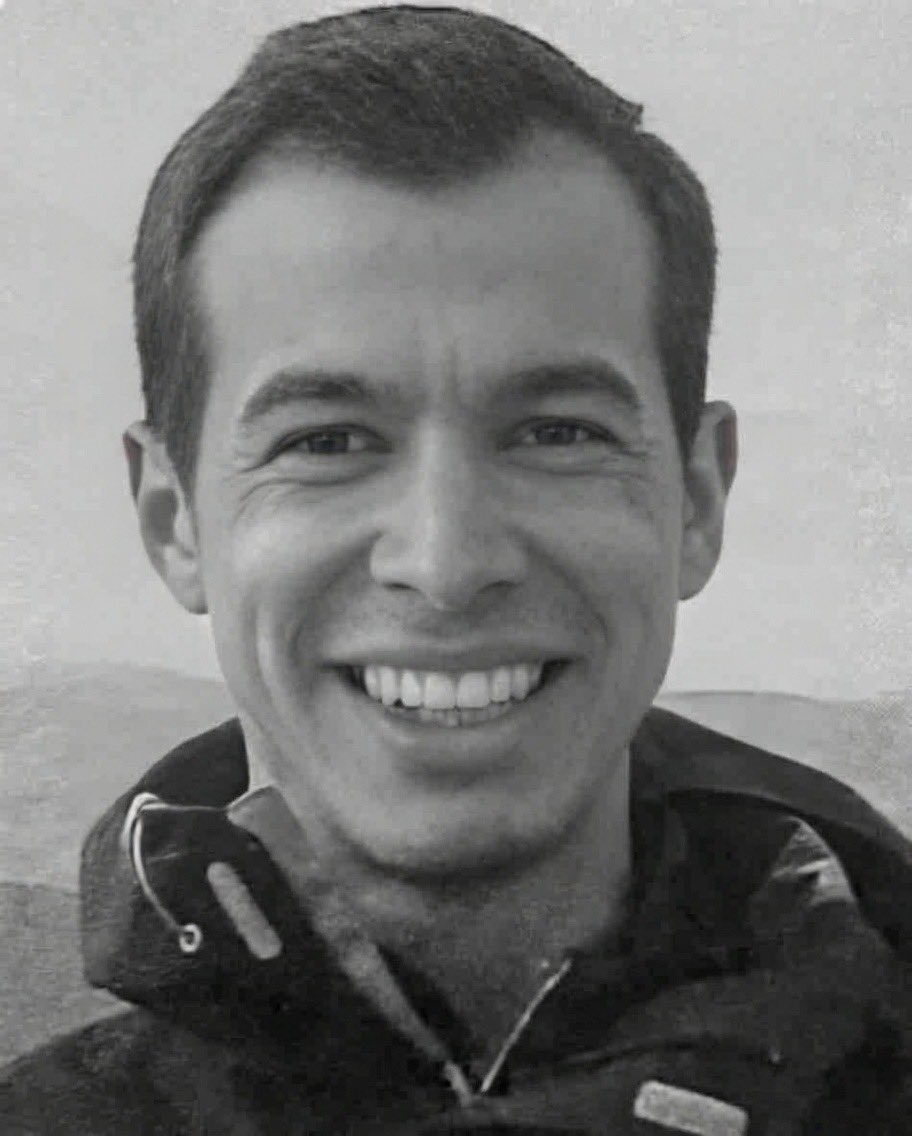 a d m’ tweet media