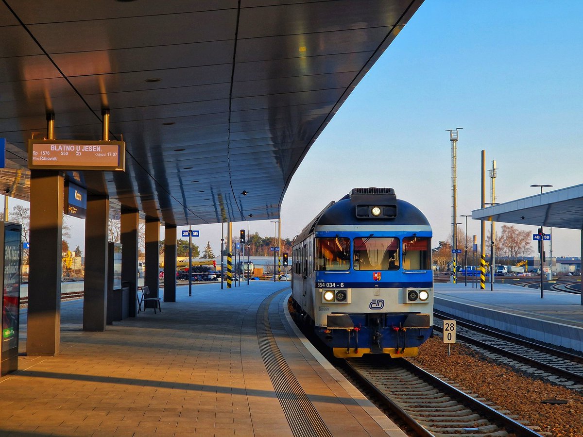 peripsen tweet media