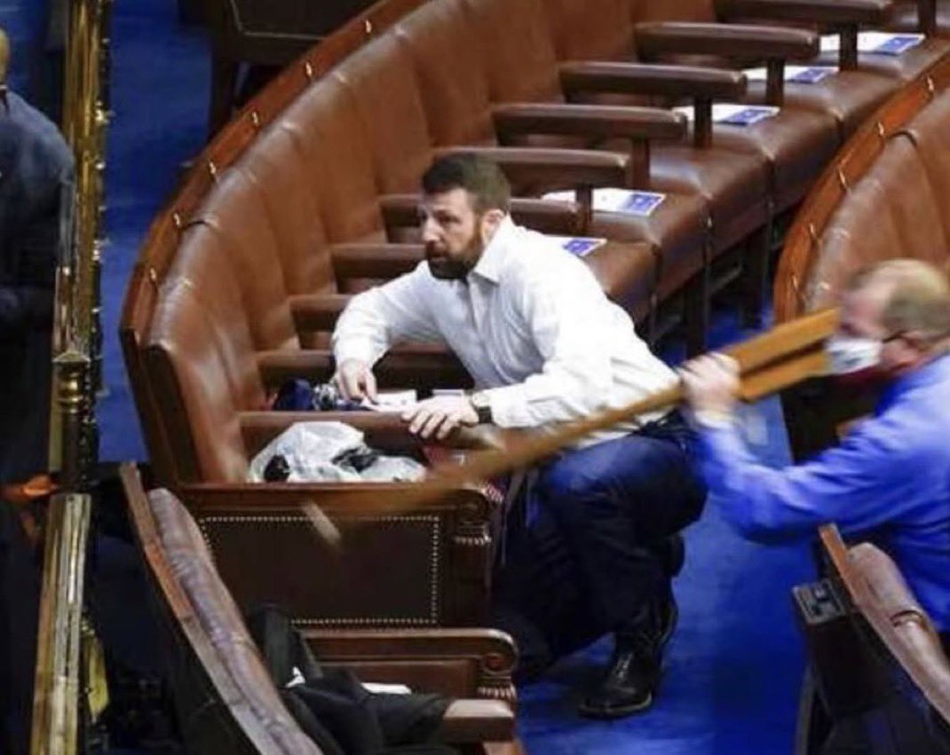 LeopardsEatingTheirFaces tweet media