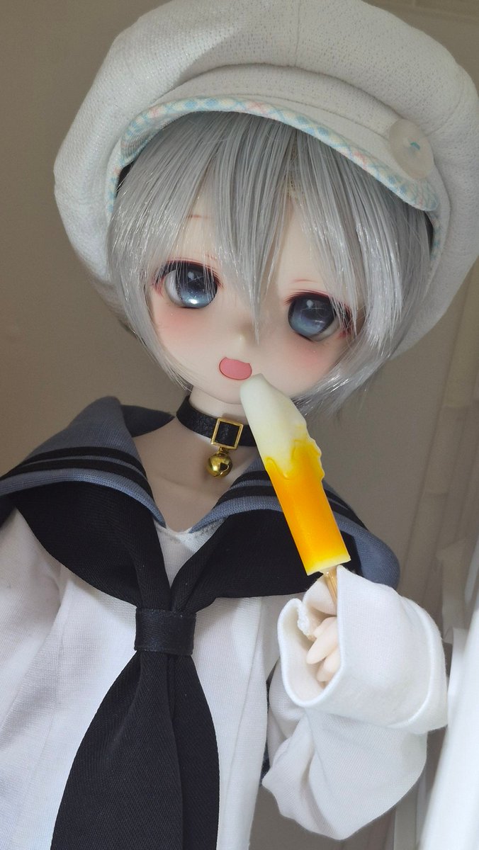 오랜만에 우니 꺼냈는 데 가발 사주고 싶으... 근데 품절임