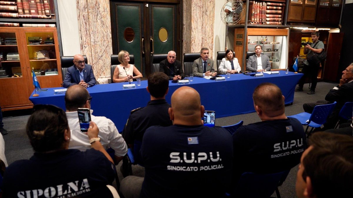 Carlos Negro tweet media