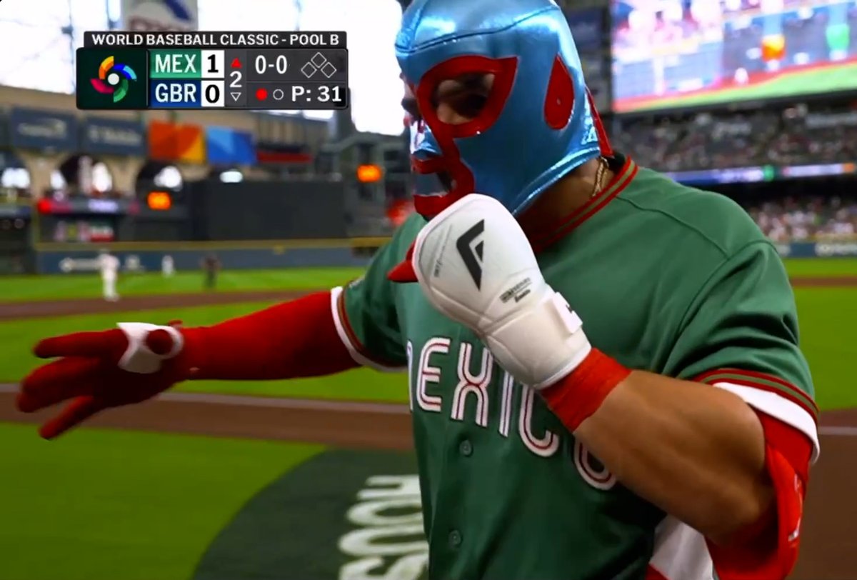 TalkinBaseball_'s tweet photo. Mexico has brought the Luchador mask back to the World Baseball Classic! https://t.co/thCnxzktSH