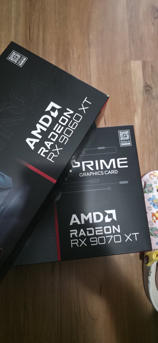 PapaHardware tweet media