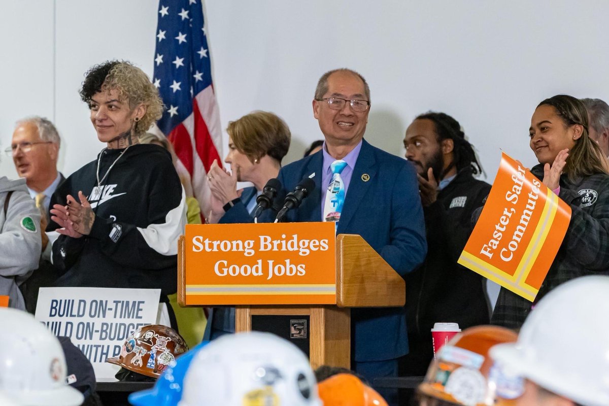MetroBTC's tweet photo. Thank you, @MassGovernor @MarjorieDecker @MBTA @MassDOT @Massport for standing up for workers. PLA’s don’t just build projects on time and on budget, they also build opportunity and strengthen our community. https://t.co/uWzwHh7k09