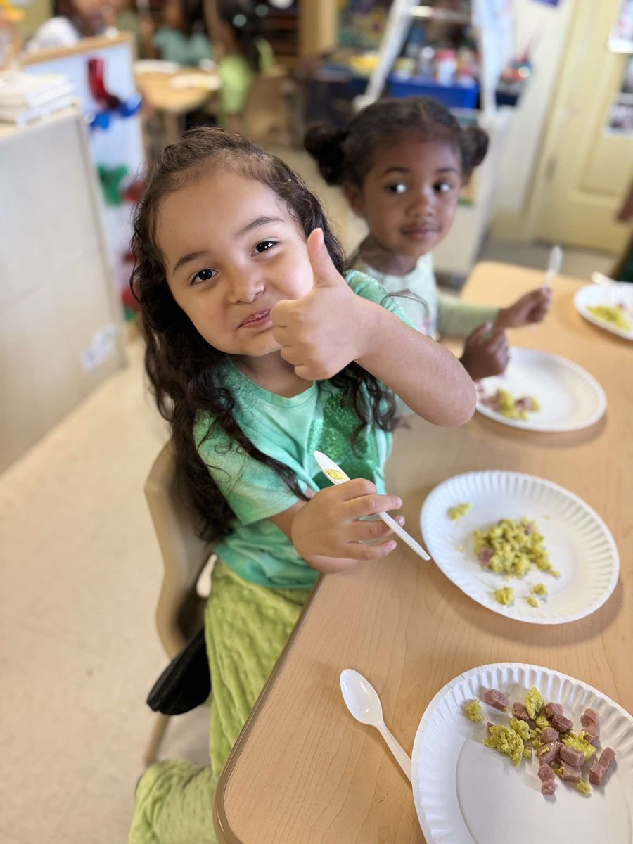 Amy M. Jacobs tweet media