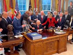 Robert Paul Reyes 🇺🇲🇺🇦🇲🇽🏳️‍🌈🇻🇪🌊☮🌉😷🐈 tweet media