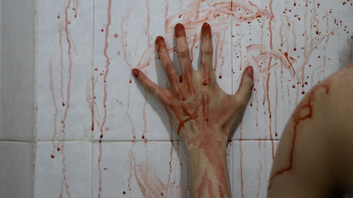 saujinsan's tweet photo. Fotos con edición y en crudo #softgore #bodyhorror #photodark #quetzatlsama https://t.co/7TaFtFZ1wD