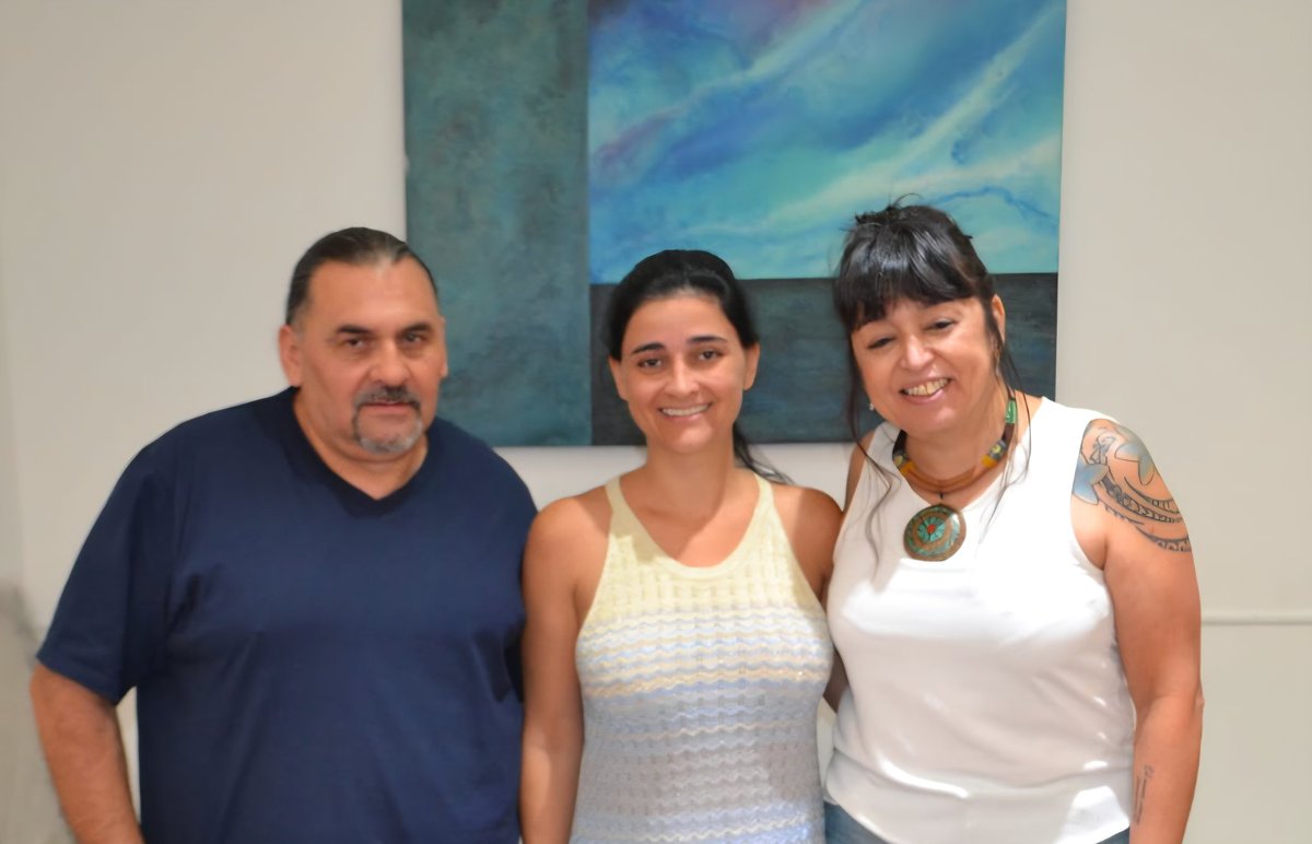 Hoy recibimos a Susana Cano y a Sergio Maidana, referentes históricos de #Quilmes.

Coincidimos en la necesidad de volver a democratizar los espacios de participación política y en trabajar juntos para construir una alternativa amplia, que incluya a todos los que quieren una